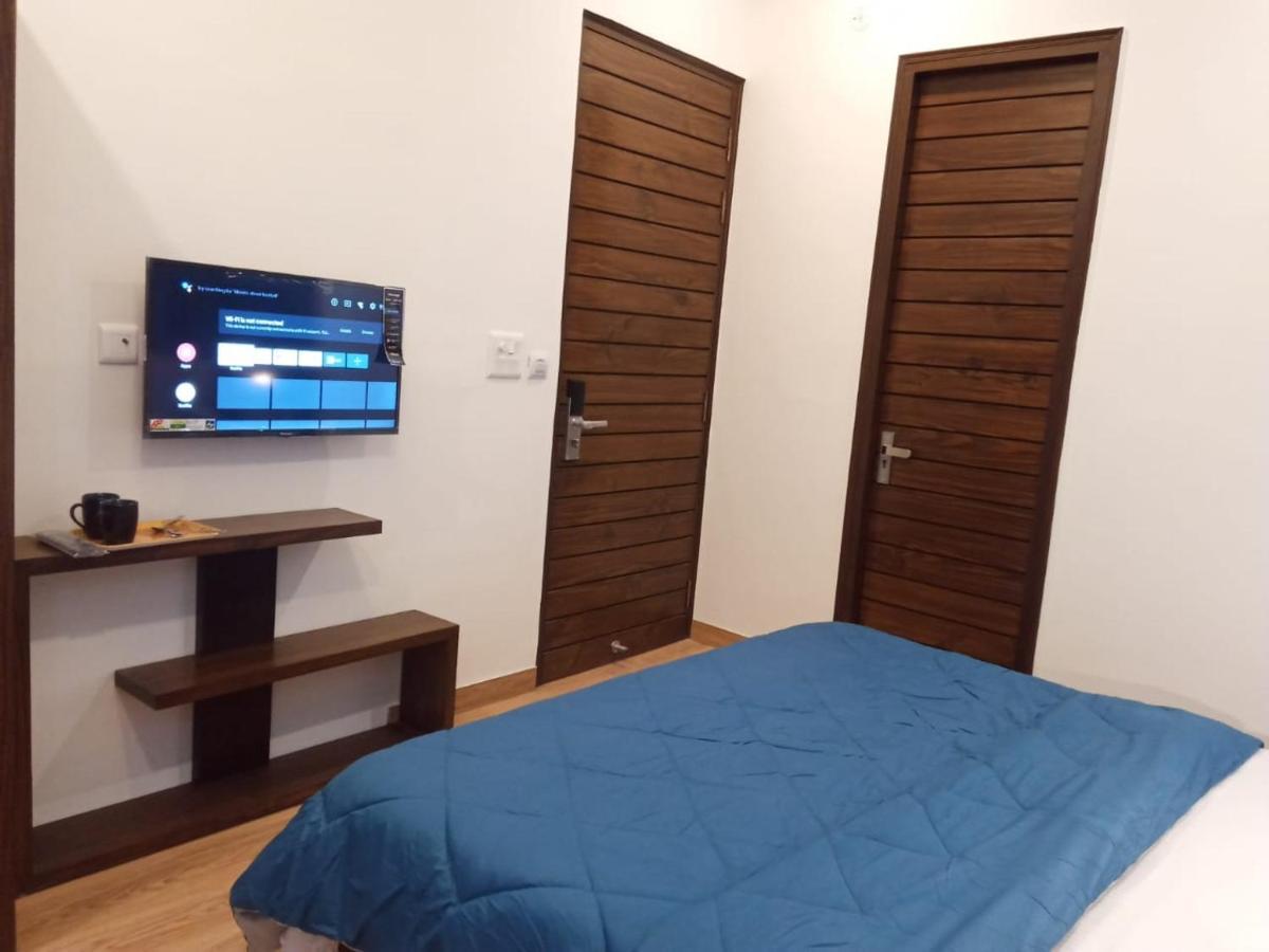 Joey'S Hostel Rishikesh Ngoại thất bức ảnh